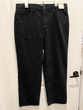 Women Black Straight-Leg Jeans